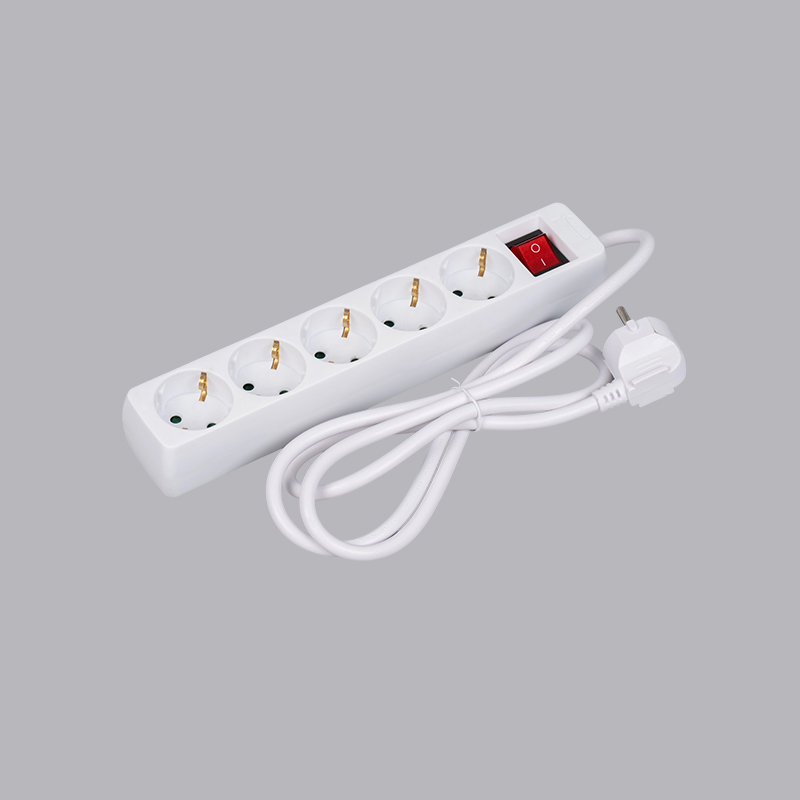LOB-05K Tysk typ rektangulär formad 5-vägs grenuttag med strömbrytare Multi-Socket