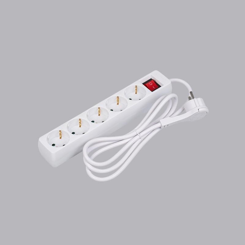 LOB-05KL Tysk typ rektangulär formad 5-vägs grenuttag med dragring och strömbrytare Multi-Socket