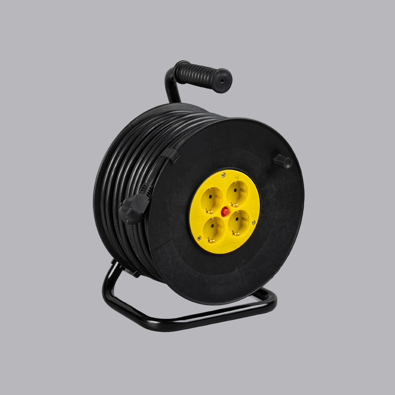 G4R-2.5P tysk typ järnram 3G2.5mm² 30m kabelupprullare