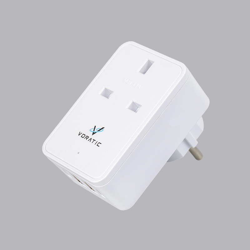 VT-924-DE Storbritannien till Tyskland, 1 uttag, 2 USB-portar, 2 typC-portar adapter