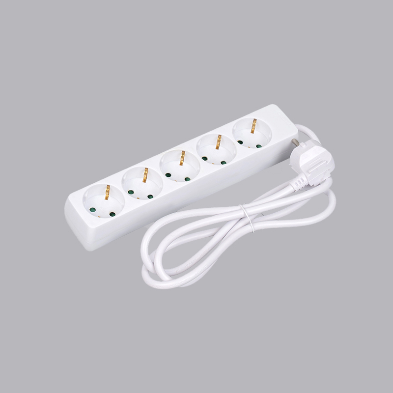 LOB-05 Tysk typ rektangulär formad 5-vägs grenuttag Multi-Socket