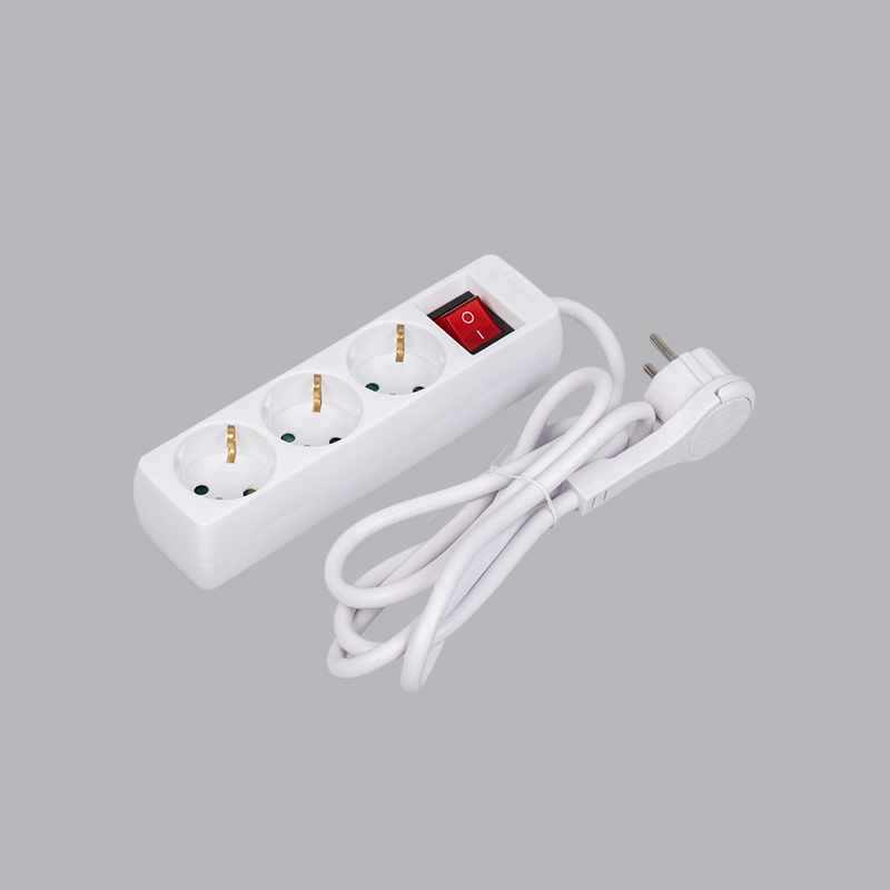 LOB-03KL Tysk typ rektangulär formad 3-vägs grenuttag med dragring och strömbrytare Multi-Socket